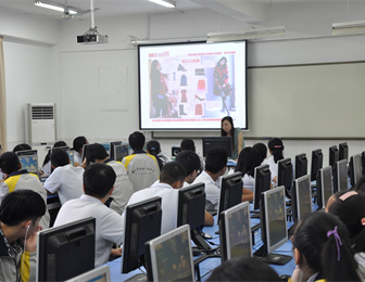 江宁区高中信息技术教研活动暨教研组长会议在我校举行